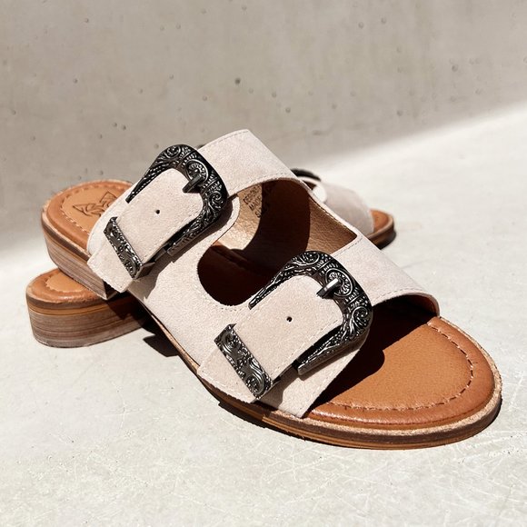NEW Sand Faux Suede Western Metal Buckled Straps Slides Slip On Sandals Shoes - Picture 2 of 11